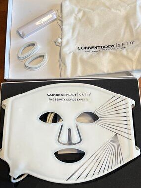 CurrentBody Skin LED Red Light Therapy Mask – Red & Infrared Light